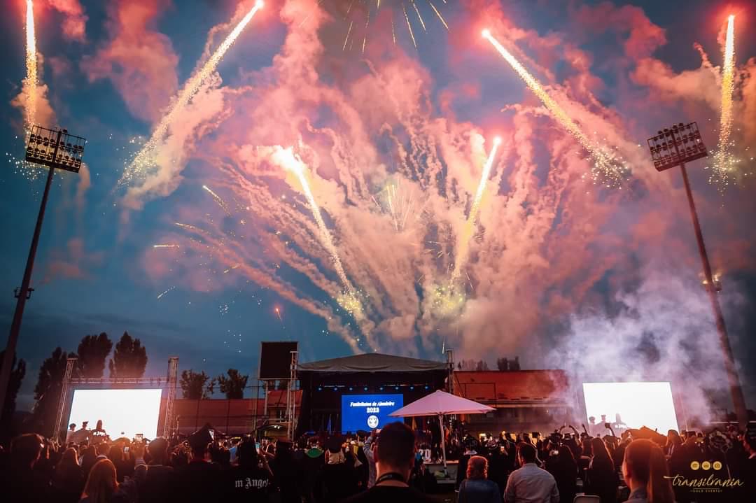 Spectacol și efecte speciale Pyromagia Events